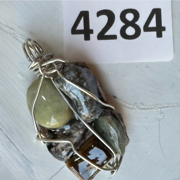 Necklace Pendant, Handmade assemblage Wire Wrapped real Stones Resin Set 4300 G - Picture 9 of 10